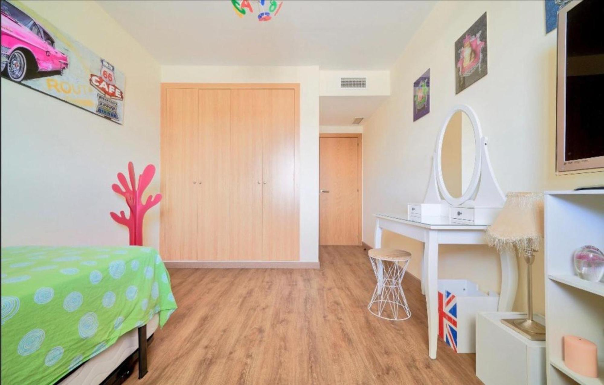 Holidays2Malaga Heroe De Sostoa Con Piscina Junto Estacion Ave Y Playa Zewnętrze zdjęcie